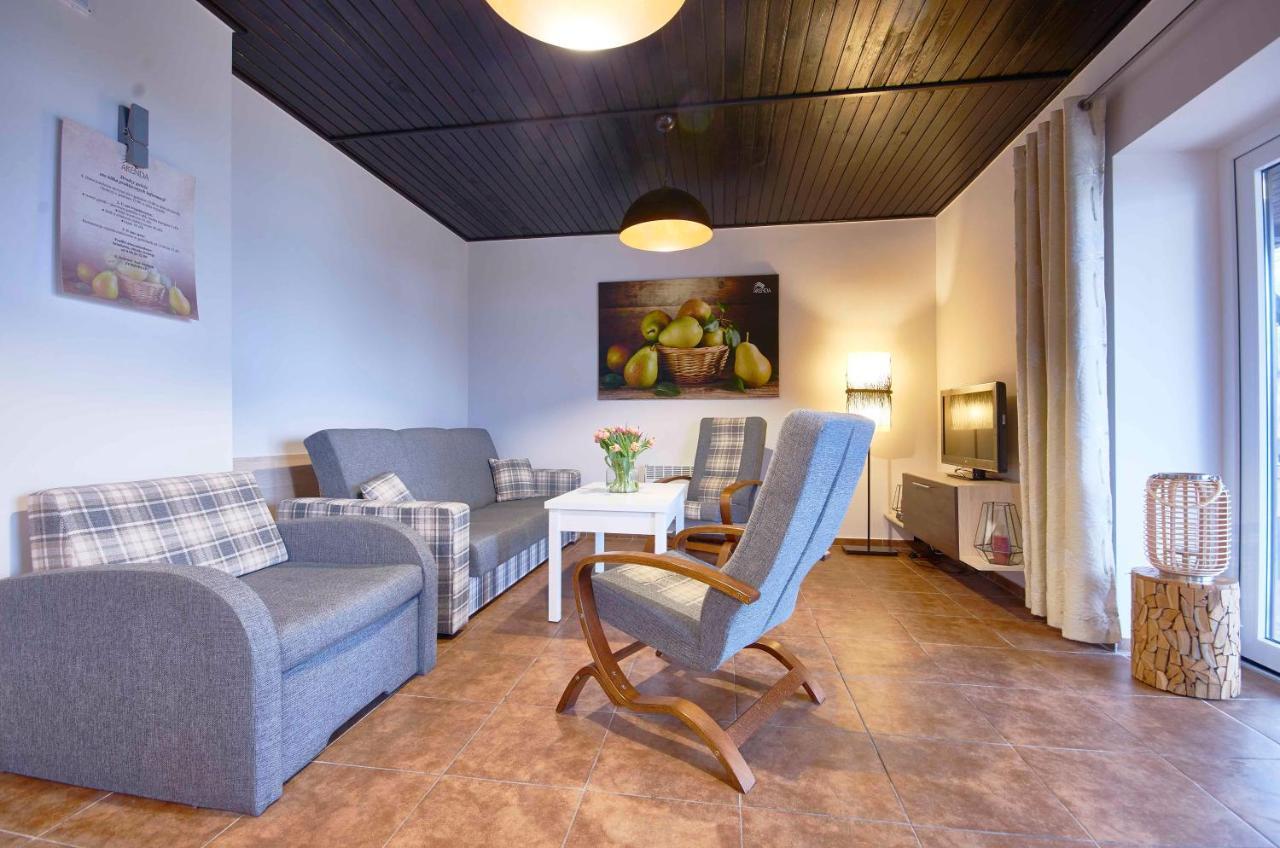 Arenda Apartamenty&Domki Caloroczne Сєракув Екстер'єр фото
